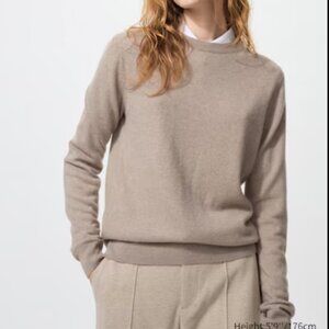Uniqlo Beige Cashmere Sweater